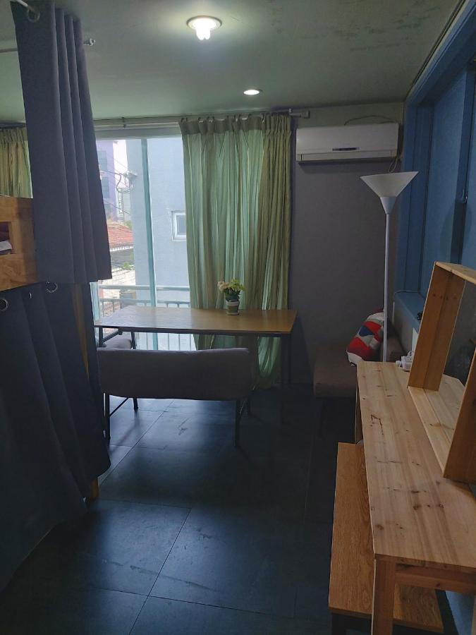 Buzz Guesthouse Hostel Seoul Luaran gambar