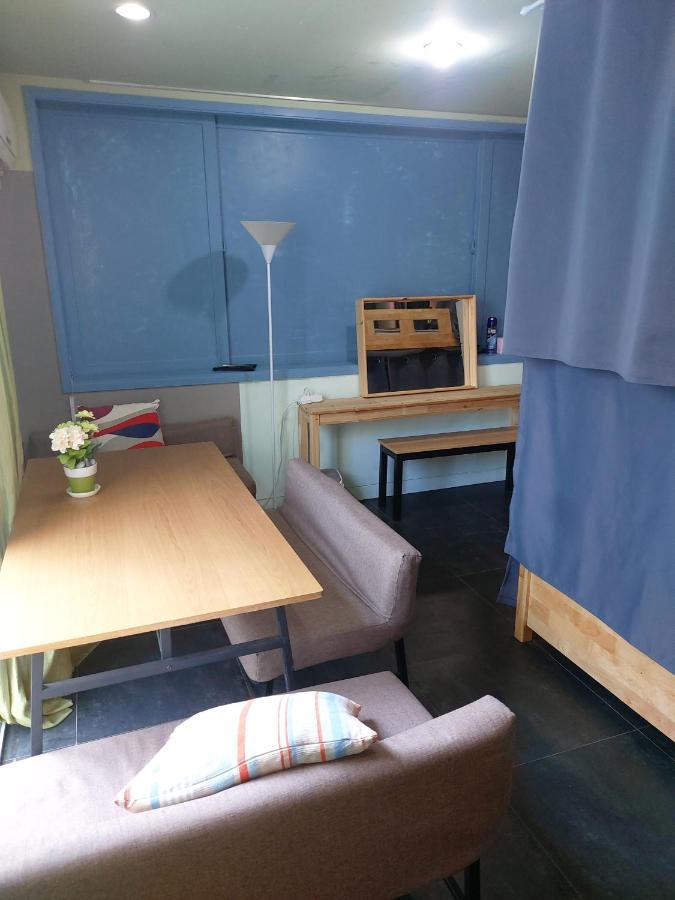 Buzz Guesthouse Hostel Seoul Luaran gambar
