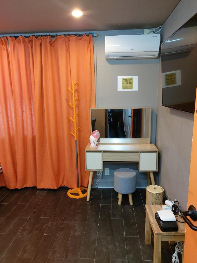 Buzz Guesthouse Hostel Seoul Luaran gambar